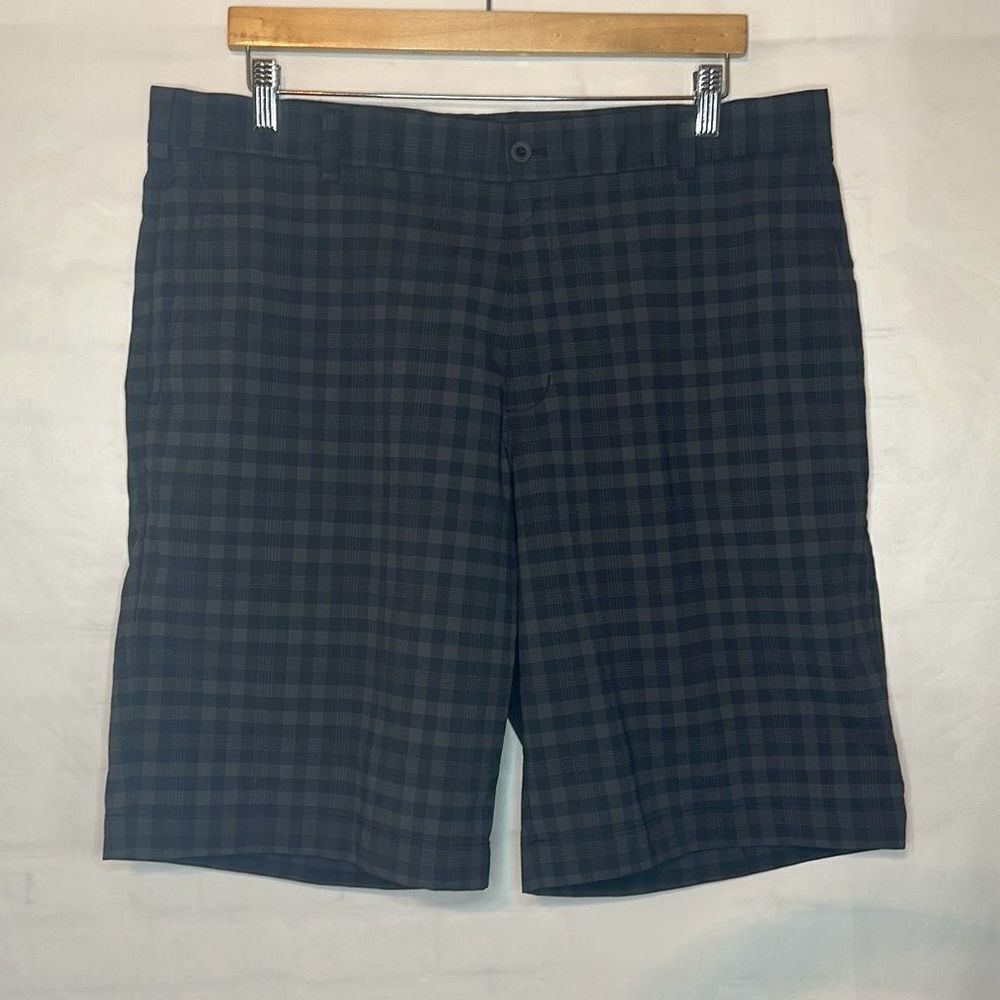 Nike Mens Black Gray Golf Shorts size 38 Dri Fit RN# 56323